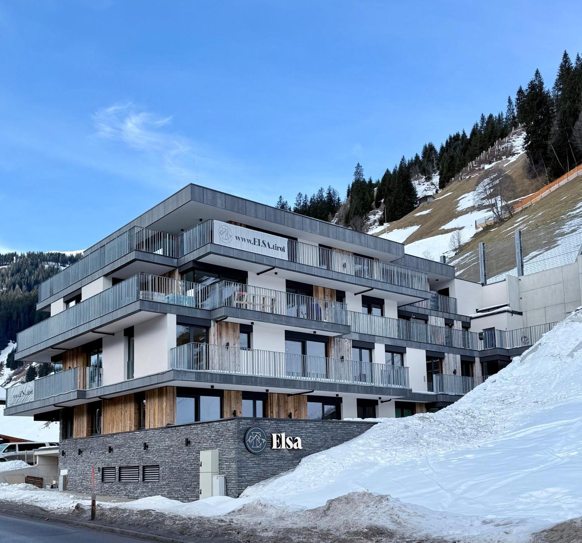 Elsa Spa Apartments Тукс Екстериор снимка