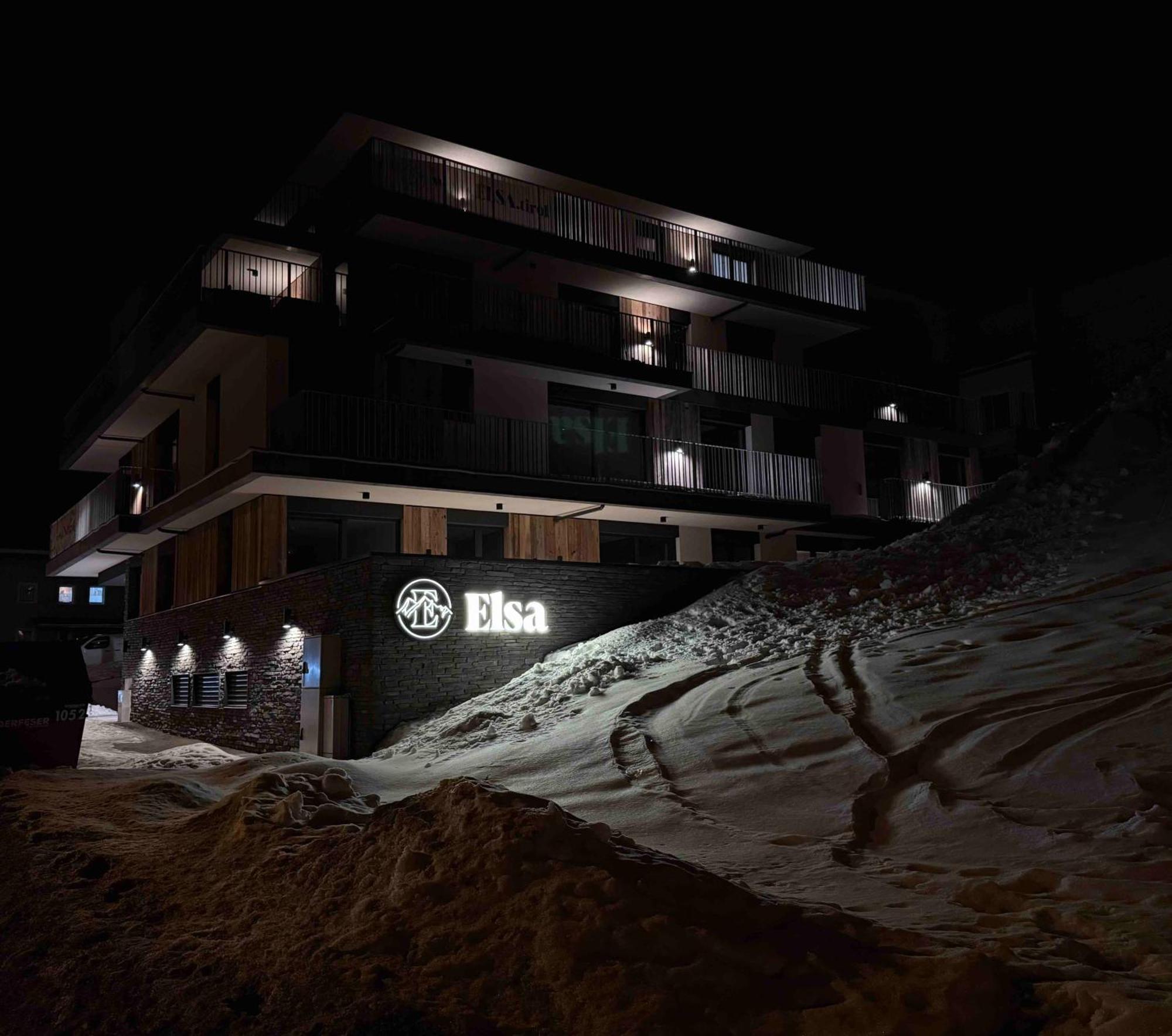 Elsa Spa Apartments Тукс Екстериор снимка